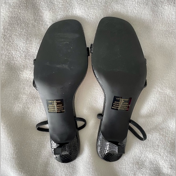 Steve Madden Black Sandals - Picture 6 of 7